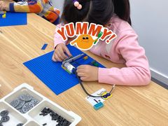 -百变天才机器人编程中心·信奥·无人机·科技特长生(金田广场店)