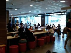 大堂-麦当劳(世贸店)