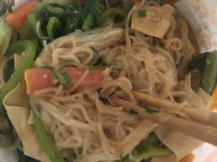 -小谷姐姐麻辣拌·麻辣烫(潞河店)