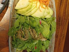-老牌坊云南鱼豆花火锅(哈西万达店)