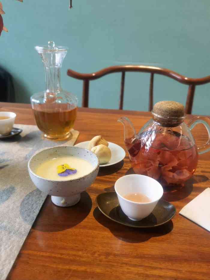 3万浦东新区 陆家嘴 茶馆06301/人璞素茶事(陆家嘴店)06200/人