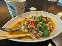 -大头虾越式风味餐厅(光明广场店)