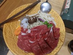 -鲔吞·和牛寿喜烧(闵行区绿瘦酒店)