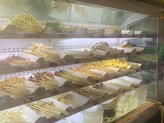-马路边边 传媒大学店