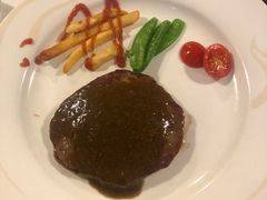 -爱丽丝牛排西餐厅(光谷步行街店)