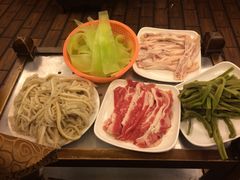 -山城年华老火锅(玉林店)