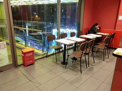 -麦当劳(百联西郊购物中心店)
