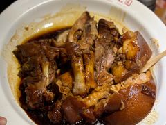 万家肘子带猪脚-清风园肘子馆(万家大激店)