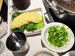 -牛焱·贵州黄牛肉火锅(城西银泰店)