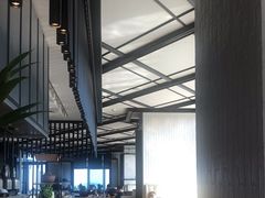 -瑰丽酒店·海吧·天际下午茶·现场DJ·天台酒吧