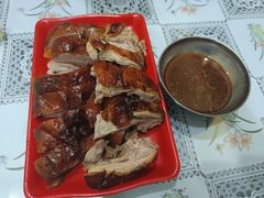 脆皮烧鸭-广东粤秀餐馆(佳家花园小区店)
