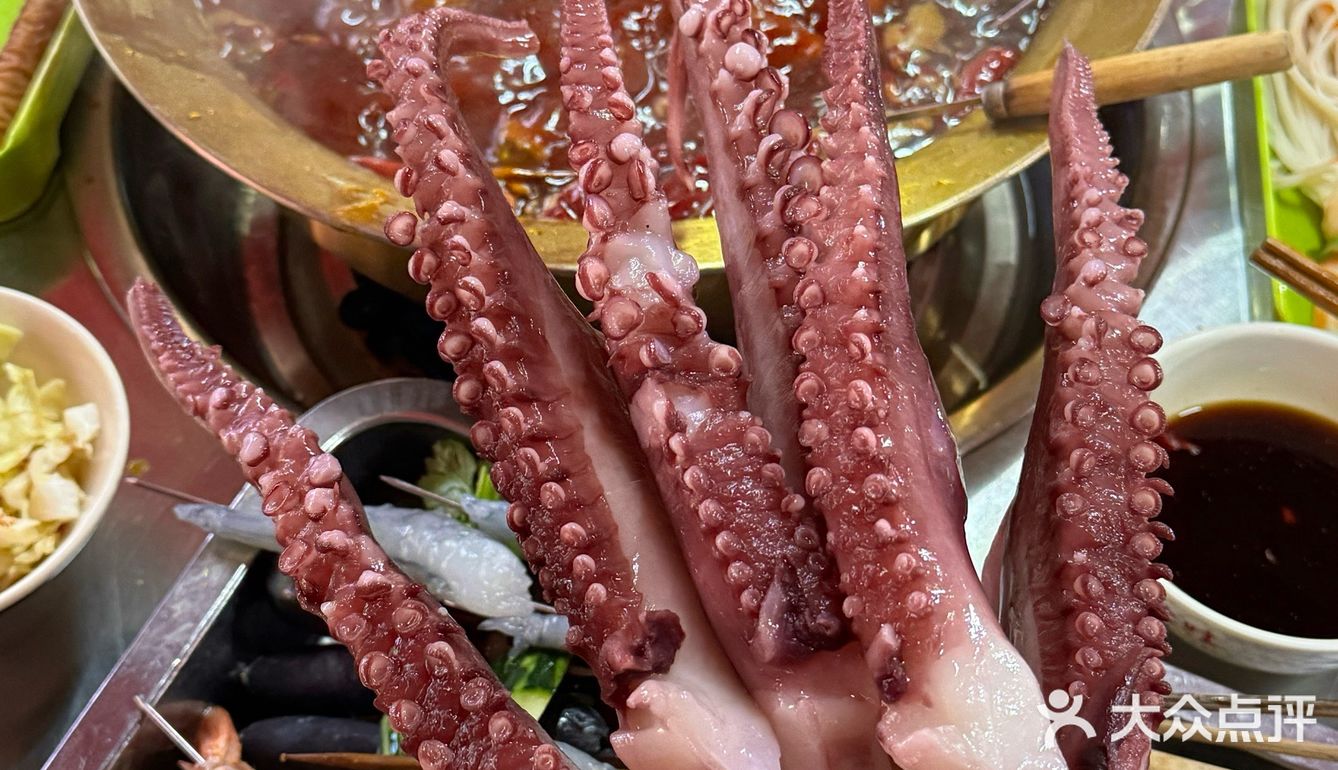 重庆这家……好难排队（但真的好吃）