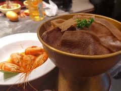 -牛YO寿喜烧·铁板烧和牛火锅自助(市府恒隆店)