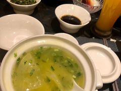 -半岛翡丽海鲜自助餐厅(观风亭店)