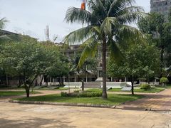 -吐斯廉屠杀博物馆