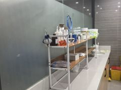 -上海仁爱医院口腔科 · 种植