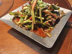 -三叔特色自贡菜(中海国际店)