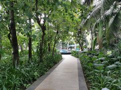 -三亚湾海居铂尔曼度假酒店