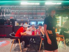 -蚝蚝先生·广式烧烤(信天广场店)