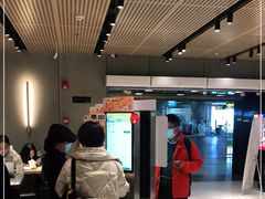 -麦当劳(中山公园龙之梦店)