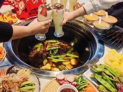 -哈尔滨烧烤·山河村铁锅炖(交大店)