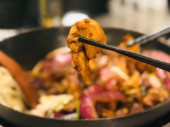 -胡须佬鸡煲四季火锅店(石厦西村直营店)