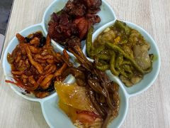 -晓宇盒饭(民安街店)
