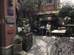 -古董花园(思南路42弄小区店)
