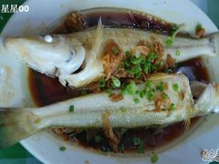 -海岛渔村大酒店(云霄路店)