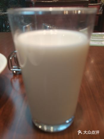 芝公园酒店的早餐。 说句实话，这家酒店住宿的性价比挺