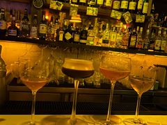 -城墙外BAR