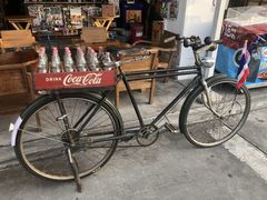 -席娜卡琳火车铁道夜市