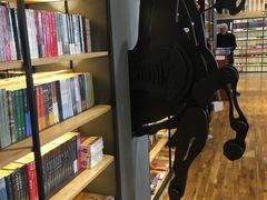 -新华书店(解放中路店)