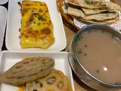 鲜肉锅盔-文叔·湖北名小吃·小龙虾(华强北店)