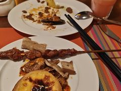 -岷山饭店-芝芝自助餐厅