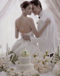 -巴黎经典婚纱摄影PARISSIC