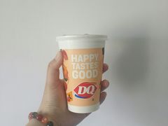 草莓巧克力暴风雪-DQ·蛋糕·冰淇淋(包河万达店)