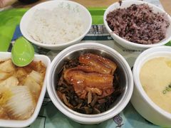 -老乡鸡(阜阳商厦时代广场店)