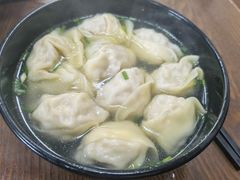 三鲜大馄饨-万寿斋(山阴路店)