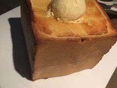 面包诱惑-童年小筑餐厅(申花路店)