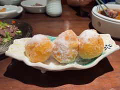 -小鲤鱼·黑松露烧鹅·手工煲仔饭·大筒骨炖汤(王府井店)