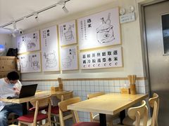 -白沙肴·长沙米粉.小炒湘菜(地王店)