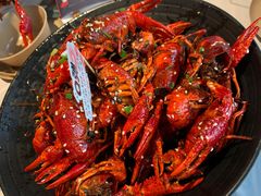 -巴厘龙虾·榜首油焖大虾(音乐学院·沿江酒馆店)