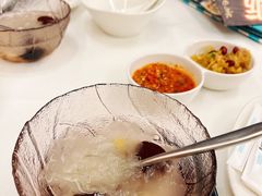 银耳莲子汤-莆田餐厅PUTIEN(西安万象天地店)
