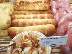 -焙丽拾光(麦凯乐直营店)