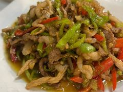 -菌海森林·非遗野生菌火锅(西山区滇池路摩根道店)