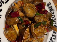 -喝丢一只鞋海鲜烧烤·海肠捞饭(东关街店)