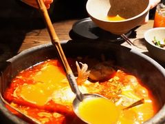 酸汤鱼-毛辣果·酸