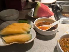 -海底捞火锅鲜切牛肉主题店(长寿路店)