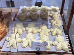 -CARINO BAKERY&CAFE(人广来福士店)